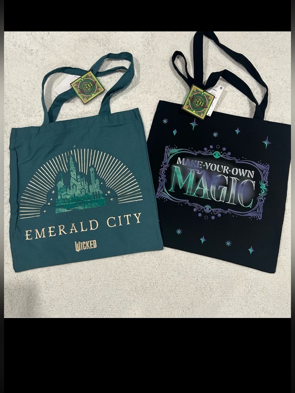 Target Wicked NWT tote bags set/2 Green emerald city black ‘make your own magic’